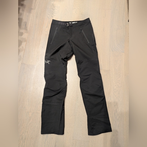 Arc'teryx Pants - Arc'teryx Women's Black Softshell Pants